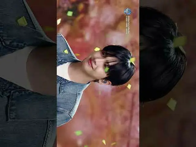 ▶Subscribe to Mnet YouTube: Like Facebook and Twitter for more k-pop news .