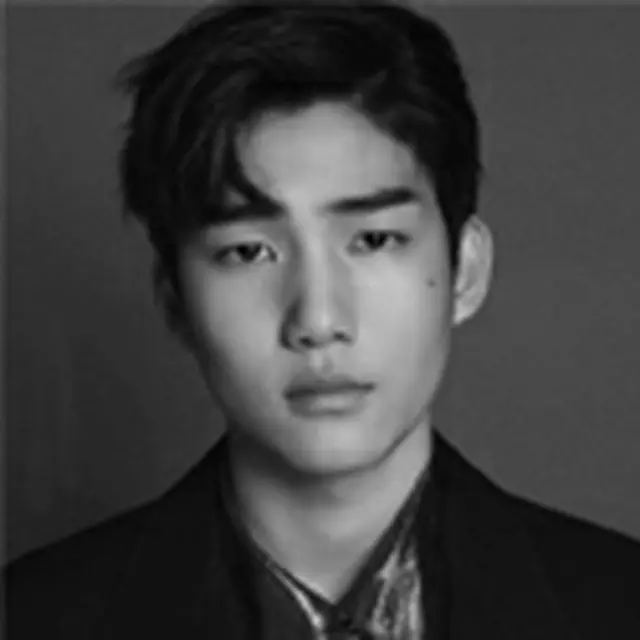 タン・ジュンサン