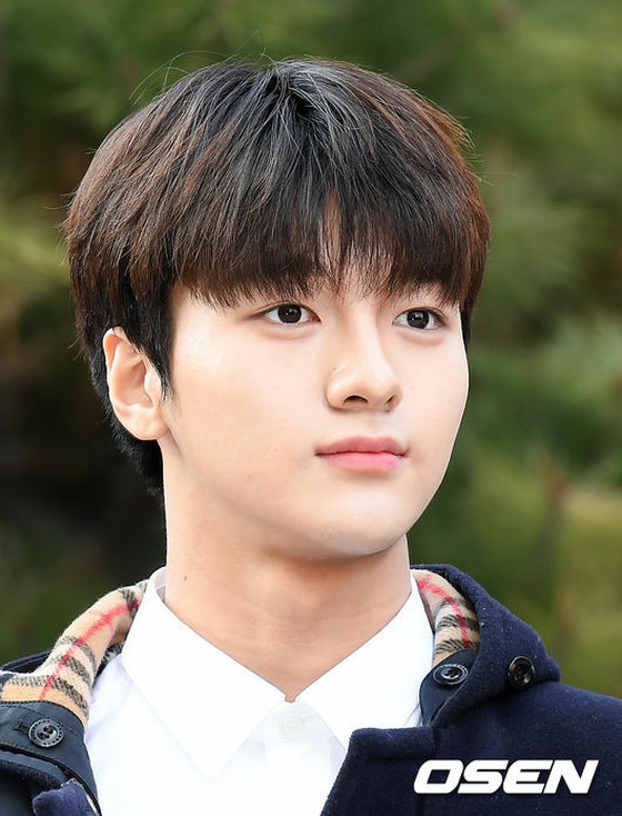 “Woollim Rookie” Cha Jun Ho (former X1) debuts as a boys group at the end of October