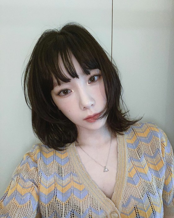 "Short hair contagion" warning = "SNSD (Girls' Generation)" Taeyeon.