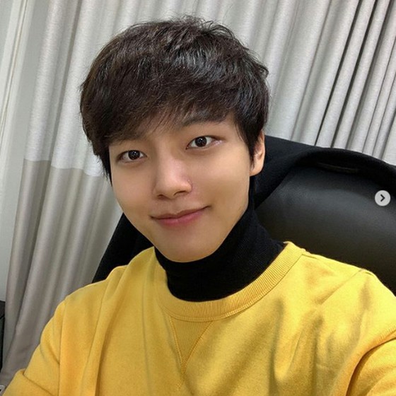 Actor Yeo Jin Goo, 23 years old, has already been in the entertainment industry for 15 years ... Still cute and full of charm