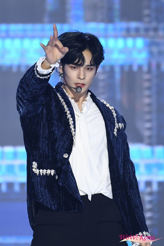 CRAVITY, tonight's 2020 SBS Gayo Daejejeon stage photo collection