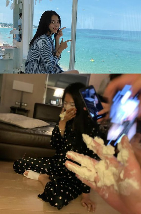 Kim Gavin from “TOP and Enthusiasm” talks about smelling SNS