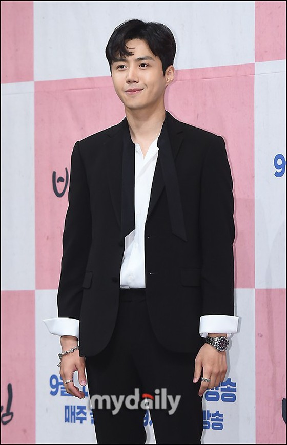 Actor Kim Seon Ho changes from "sub-illness syndrome" to "nuisance icon" in a year ... Talent donation project suspended