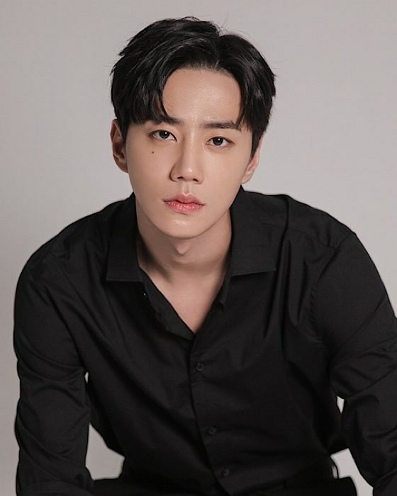 [Full text] Actor Lee Jun-young, tests positive for corona ... "No special symptoms"