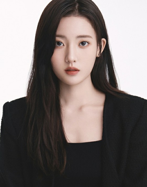 Former child actress Jung Da Bin, exclusive contract with MAA, an entertainment company, to become a strong partner.