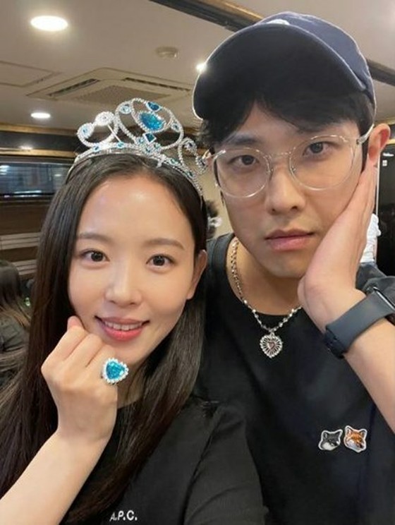 Actress Kang HanNa & Lee Jun, who wear "Princess Set" separately... Ready to win the Best Couple Award?