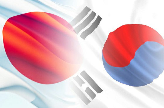 <W Commentary> Despite the South Korean willingness to reach an early settlement on the former forced labor issue, the "non-negotiable line" between Japan and South Korea blocks the path to resolution.