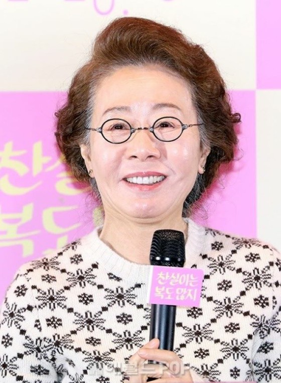 "No contract renewal" actress Yoon Yeo Jung, breaking up with repeated controversy? … “Transfer Rumor Denial” HOOK’s Crisis Revealed?