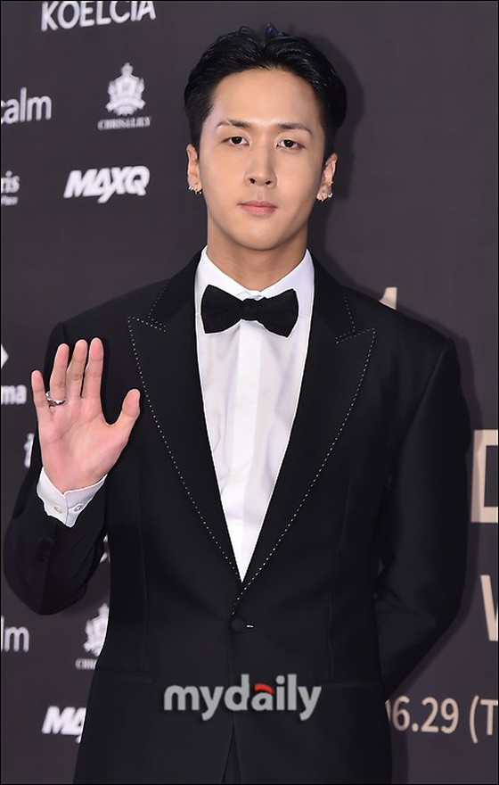 [Official] RAVI (VIXX), management office's stance on suspicions related to military service fraud "understanding the details"