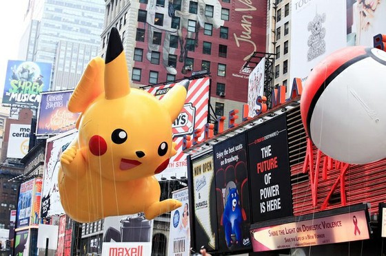 Surfing on moving subway? …young people in NY take risk for TikTok