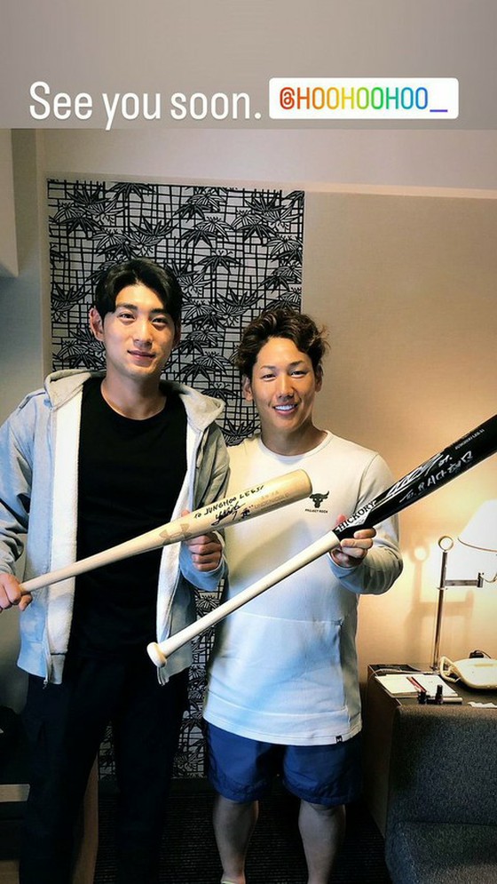 <WBC> “Born in Japan” Lee Jung exchanges bats with Masanao Yoshida “Let’s meet again”