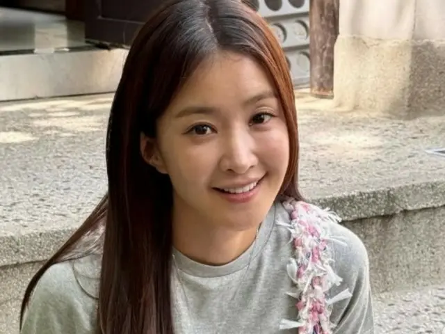 Actress participates in marathon while 8 months pregnant... "She has permission from her obstetrician"