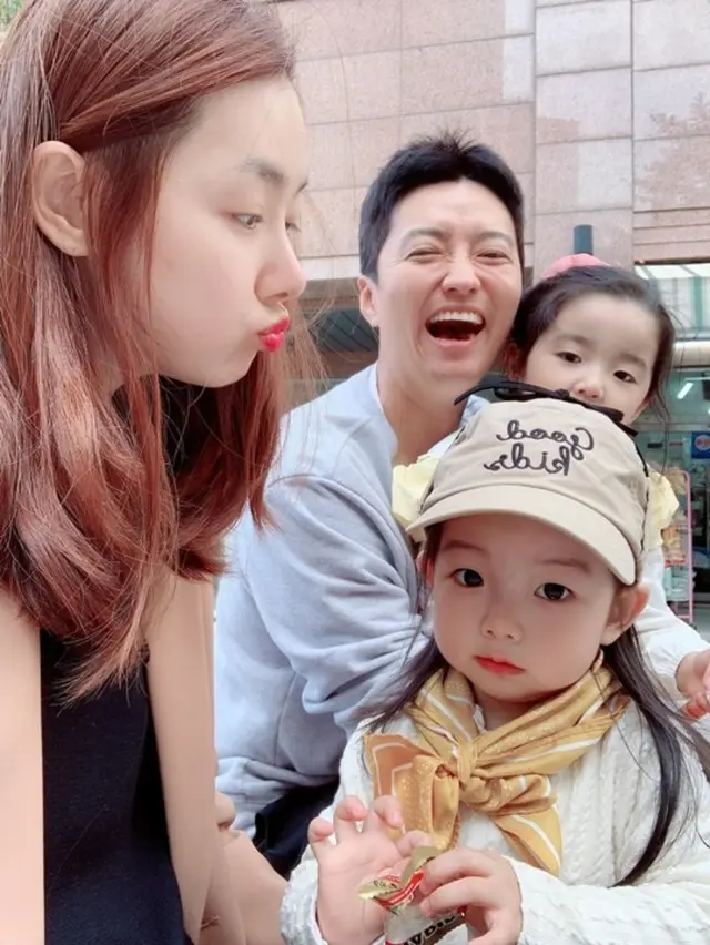 【全文】女優ソ・イヒョン、夫イン・ギョジン誕生日のお祝い…「眺めるだけでも元気が出る私のパートナー」