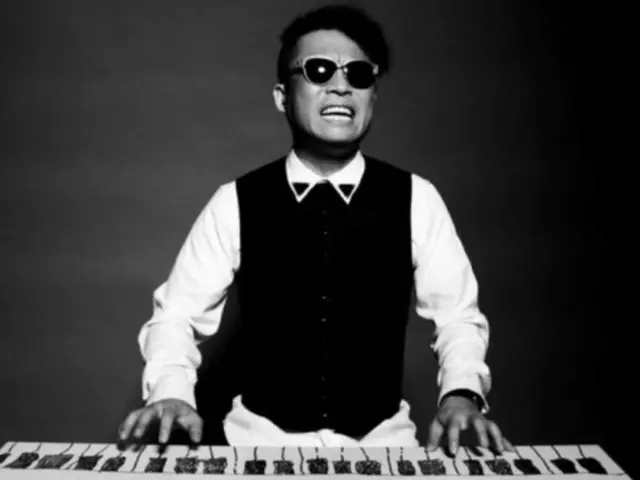 性的暴行疑惑で不起訴処分を受けた歌手キム・ゴンモの近況が6年ぶりに公開された。