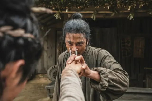 ロウン、ギラギラした眼差しで怒り爆発…「濁流」2話予告スチールを公開