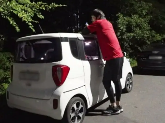 チェ・ホンマン、餅屋さんのアルバイトに…済州島で老後の準備