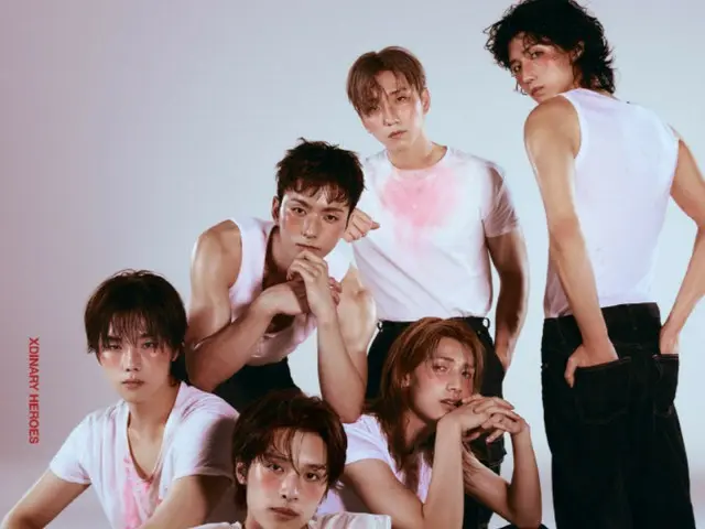 Why are the six members of "Xdinary Heroes" intertwined? ... Teaser photos revealed