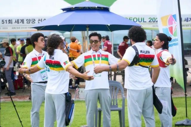 奇想天外な異文化交流コメディー！『大命中！MEは何しにアマゾンへ？』痛快予告編が完成！ 場面写真も一挙解禁!!