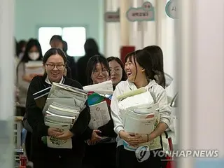 South Korea bans planes from taking off or landing during English listening section of university entrance exam on the 13th