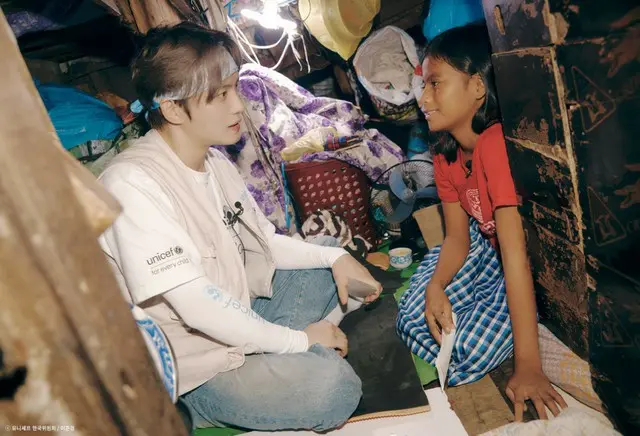 キム・ジェジュン、フィリピンの子供たちに希望を伝える