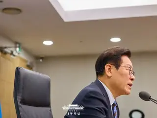 President Lee's approval rating "falls"... 48% of South Koreans say the prosecution's abandonment of appeal in the "Daejang-dong case" is "inappropriate"