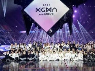 Stray Kids wins five awards, IVE wins four... The two-day "2025 KGMA" event ends