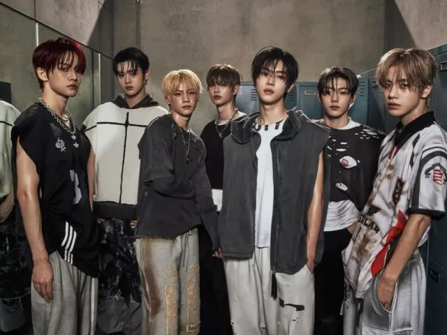 "CLOSE YOUR EYES" exceeds 570,000 copies in first week... A half-million seller with endless growth