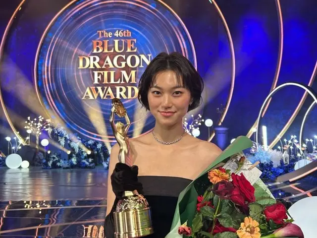 Kim Do Yeong wins Best New Actress at the 46th Blue Dragon Film Awards... "I'm going to be an actor who doesn't hesitate"