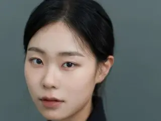 Rookie actress Lee Kyung-chae visits Kim Jae-jung's management office... Double joy as she appears in "Revenge Agent 3: Model Taxi"