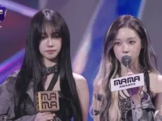 [2025 MAMA] aespa pays tribute to the Hong Kong tragedy in their acceptance speech: "Our hearts are heavy for those going through this tragic time"