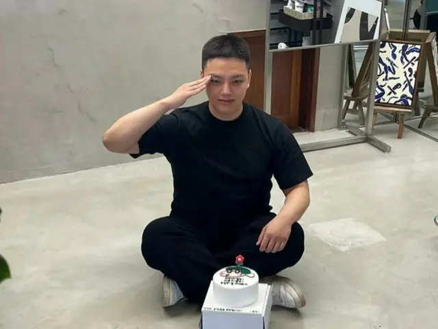 Yeo Jin Goo enlists in the Catusa today (15th)... Saying goodbye for 1 year and 6 months