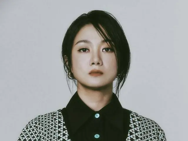 "Worse than silence"... Narae Park, who is in the midst of controversy over "injection lady," has released a video without an apology or explanation, leaving the industry wondering, "What will we do?"