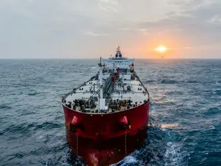 Two cargo ships lost in the Guanhekou waters of China's Jiangsu Province... 25 crew members safely rescued - Chinese report