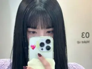Singer Kwon Eun Bi cuts her bangs and looks cute and sexy... The visual has changed at once