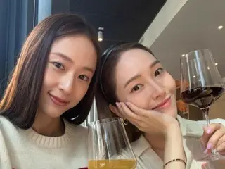 Jessica & KRYSTAL sisters release beautiful two-shots that can not be ranked