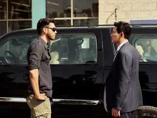 Hwang Jung Min x Hyun Bin's first co-starring "Extreme Boundary Line - 18 Days Until Rescue", the main story in which the two contradictory people confront each other for the first time, has been released... Precious costumes will be on display!
