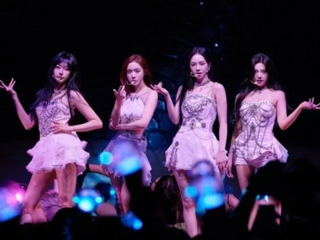 「aespa」、初の欧州ツアースタート!ファンが韓国語で合唱&大歓声