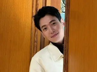 Actor Jung Kyung-ho, girlfriend Suyeong (SNSD) first person perspective? Make your followers' hearts flutter with sweet eye contact