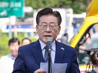 What will happen to South Korea's largest opposition party leader, whose arrest warrant request was rejected, as he avoids detention?