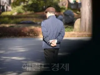 Two years from now, ``20% of the population will be 65 years or older''...``We need 'nursing robots''' = South Korea