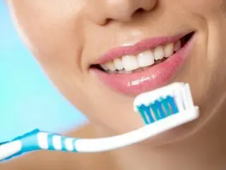 “Do I have to brush my teeth before going to work?” Online controversy over tooth-brushing etiquette = South Korea