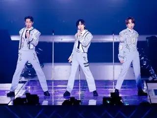 “SHINee” successfully concludes their Japan arena tour… “Reproving their deep-rooted popularity” with 80,000 attendees