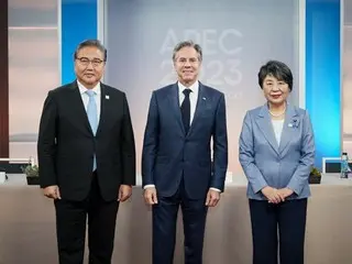 The foreign ministers of Japan, the US, and South Korea denounce "North Korea's ICBM"... "The U.S. defense commitment to Japan and South Korea is as strong as iron."
