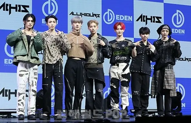 新人ボーイズグループ「ALL(H)OURS」、1stミニアルバム「ALL OURS」の発売記念ショーケース