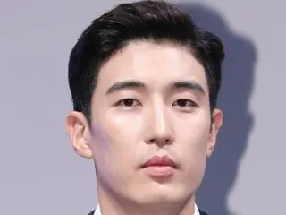 Actor Kang KyoungJun, from affair allegations to past comments... Concerns about secondary assault on his wife Chang ShinYoung and two sons