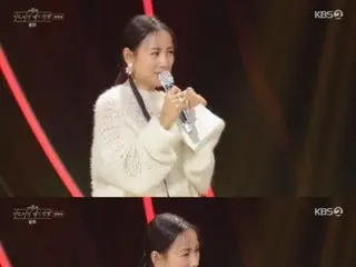 Lee Hyo Ri (Fin.KL), "My husband Lee Sang-soon is so sexy when he plays the electric guitar"...Is it so sexy that you want to attack him? = “THE
 SEASONS~Lee Hyo Ri’s Red Carpet”