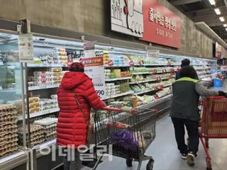 Industry welcomes relaxation of regulations on closed days and early morning deliveries for large supermarkets = South Korea
