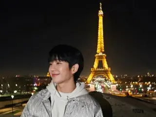 Actor Jung HaeIn, the “representative of puppy-like boys,” exudes a handsome aura in front of the Eiffel Tower… A visual that shakes women’s hearts.