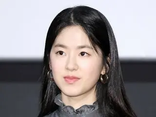 Actress Park Hye Soo has overcome the allegations of school violence, but is it too early to discuss the formation of the TV series "Dear.M"?